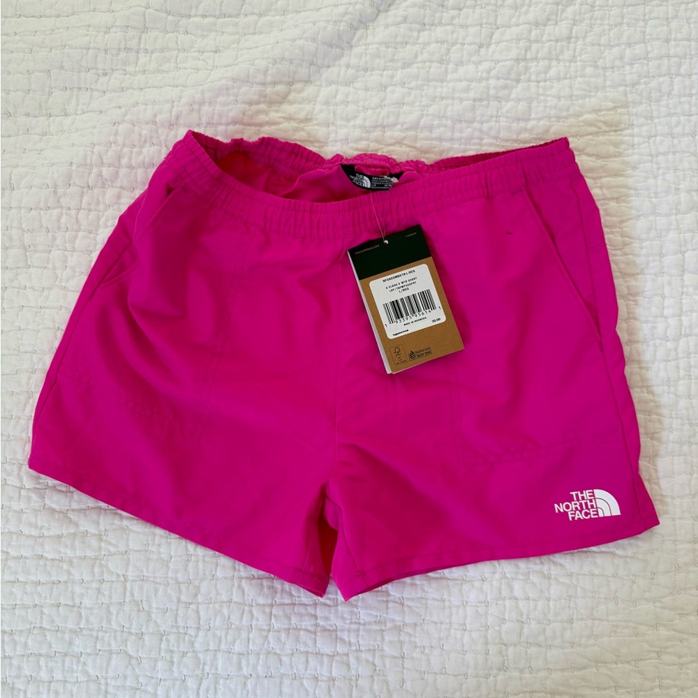 NWT The North Face girls amphibious class V shorts